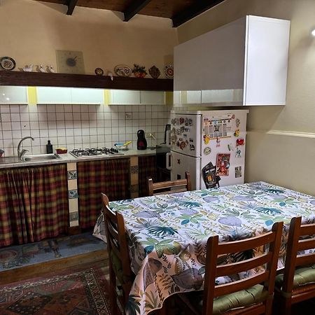 Appartamento A Casa Di Bert - Catania Bagian luar foto