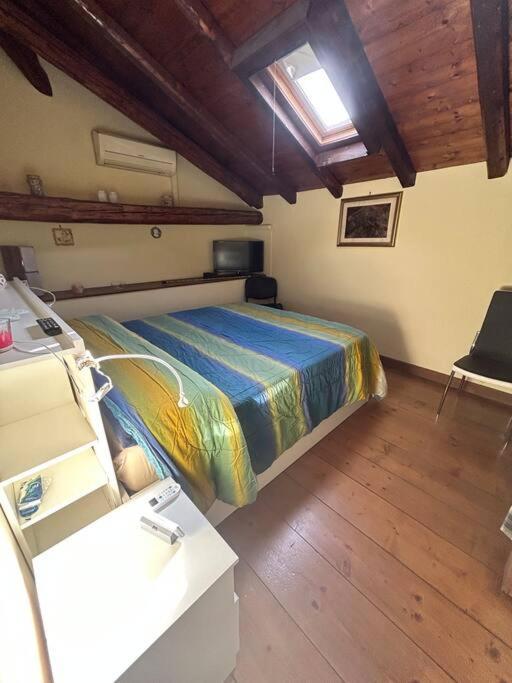 Appartamento A Casa Di Bert - Catania Bagian luar foto