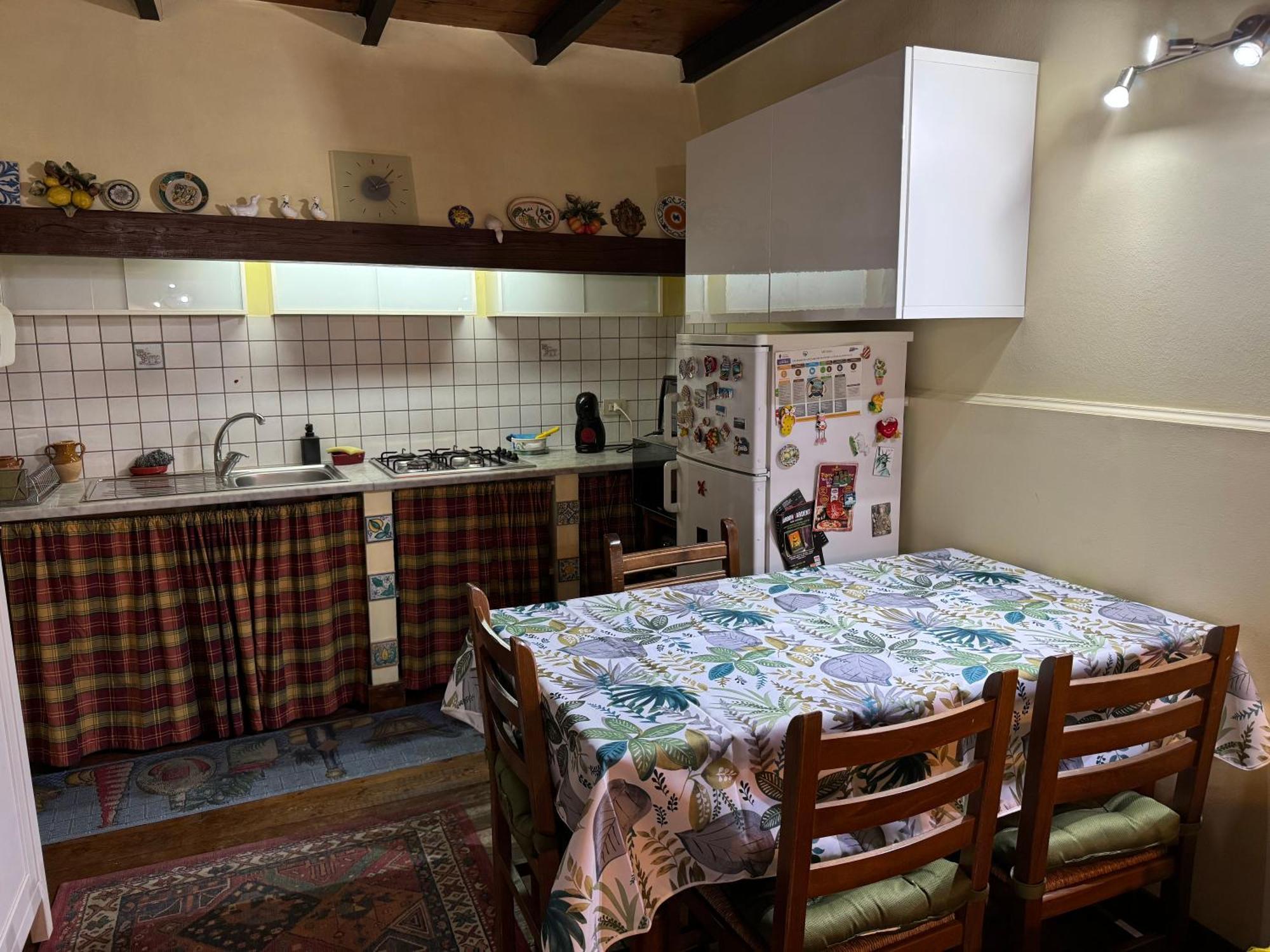 Appartamento A Casa Di Bert - Catania Bagian luar foto